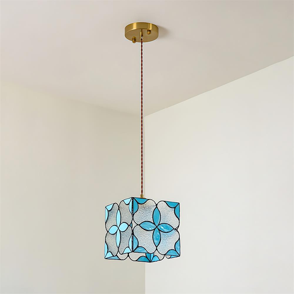 Selaniella Pendant Light