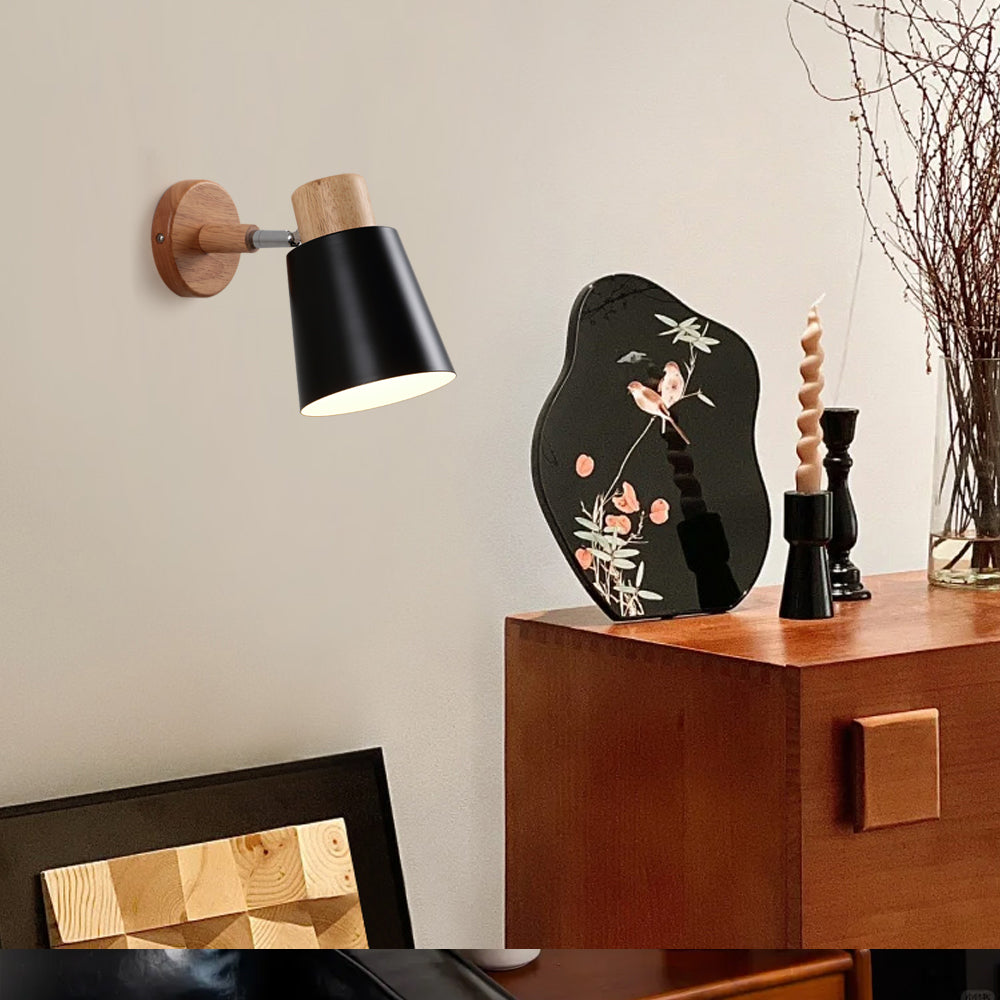 Torvian Wall Lamp