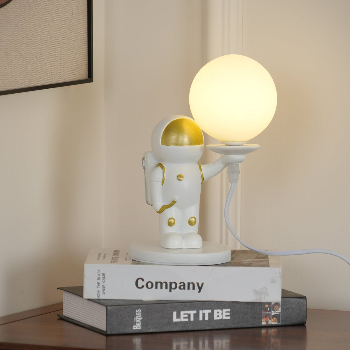 Lioriina Table Lamp