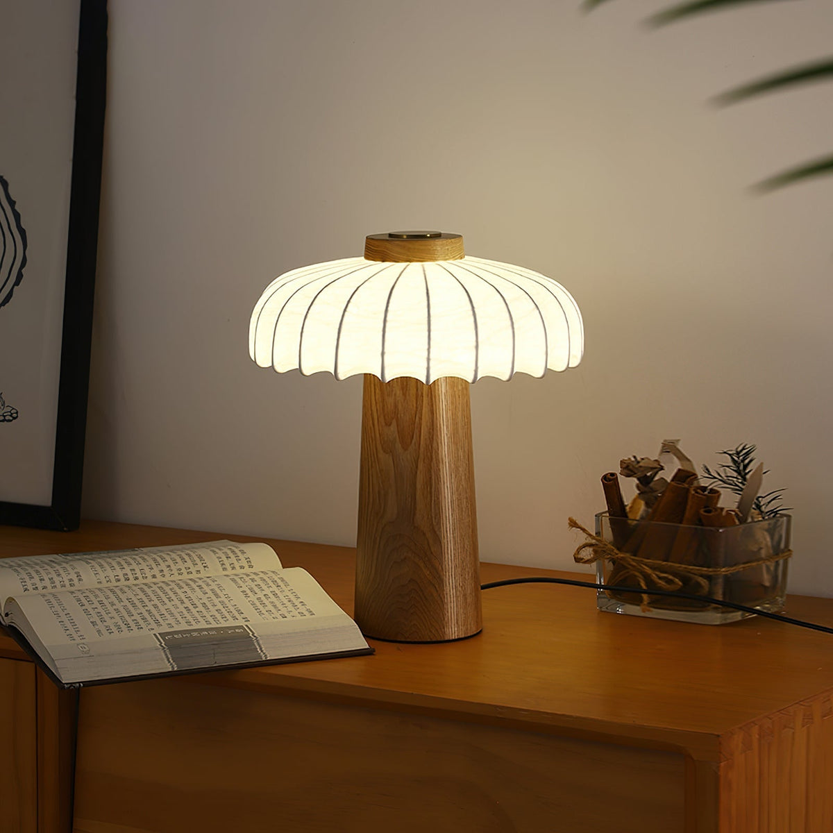 Teriarielle Table Lamp