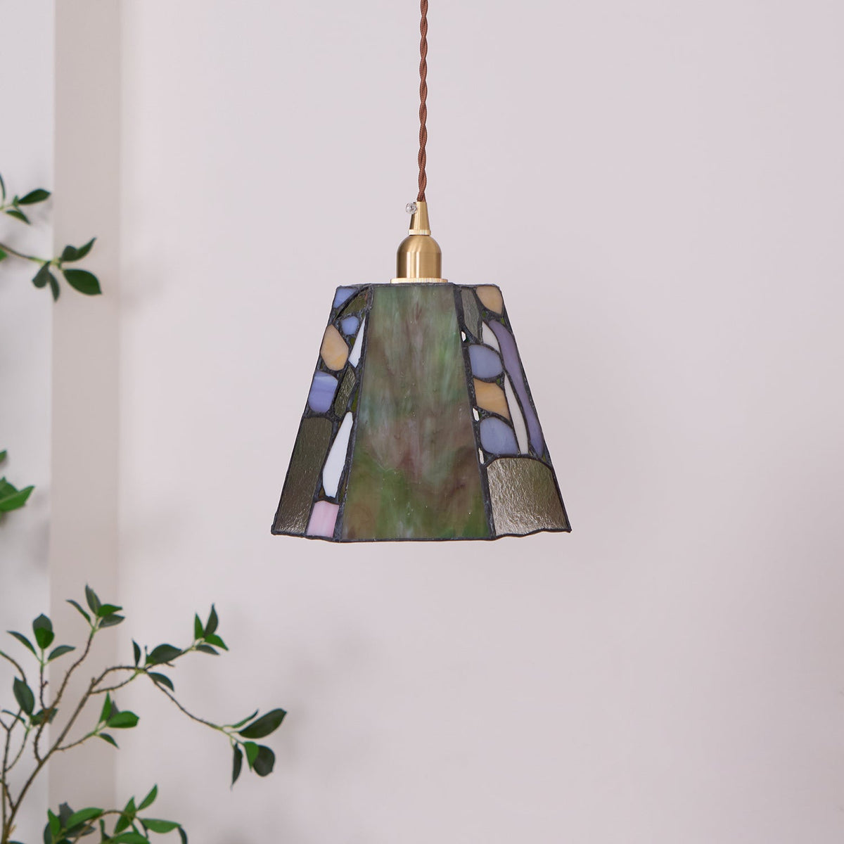 Fira Tiffany-Style Stained Glass Pendant Light