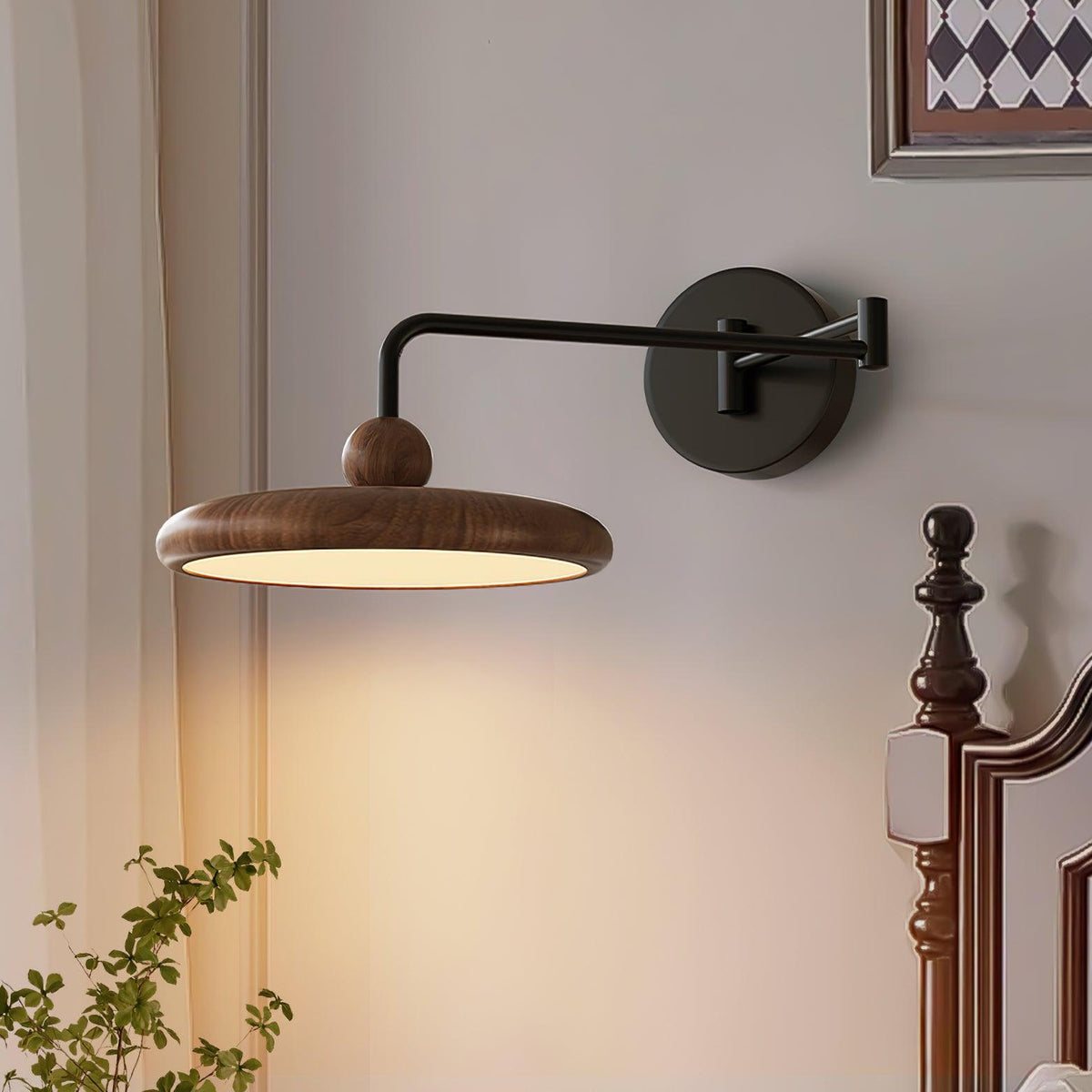 Tavo Wooden Wall Light