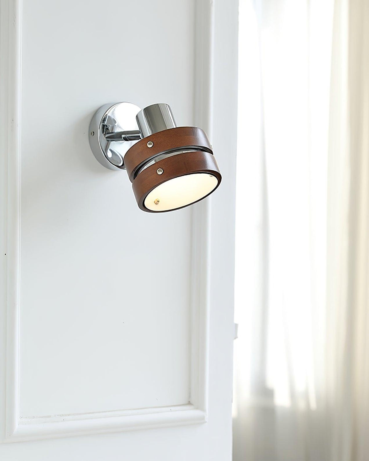 Geomy Wall Lamp