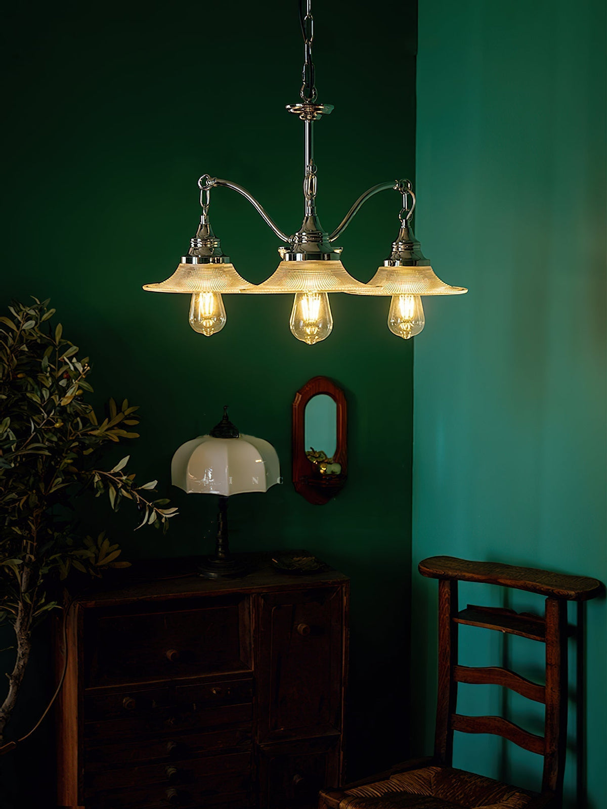 Lumieon Chandelier