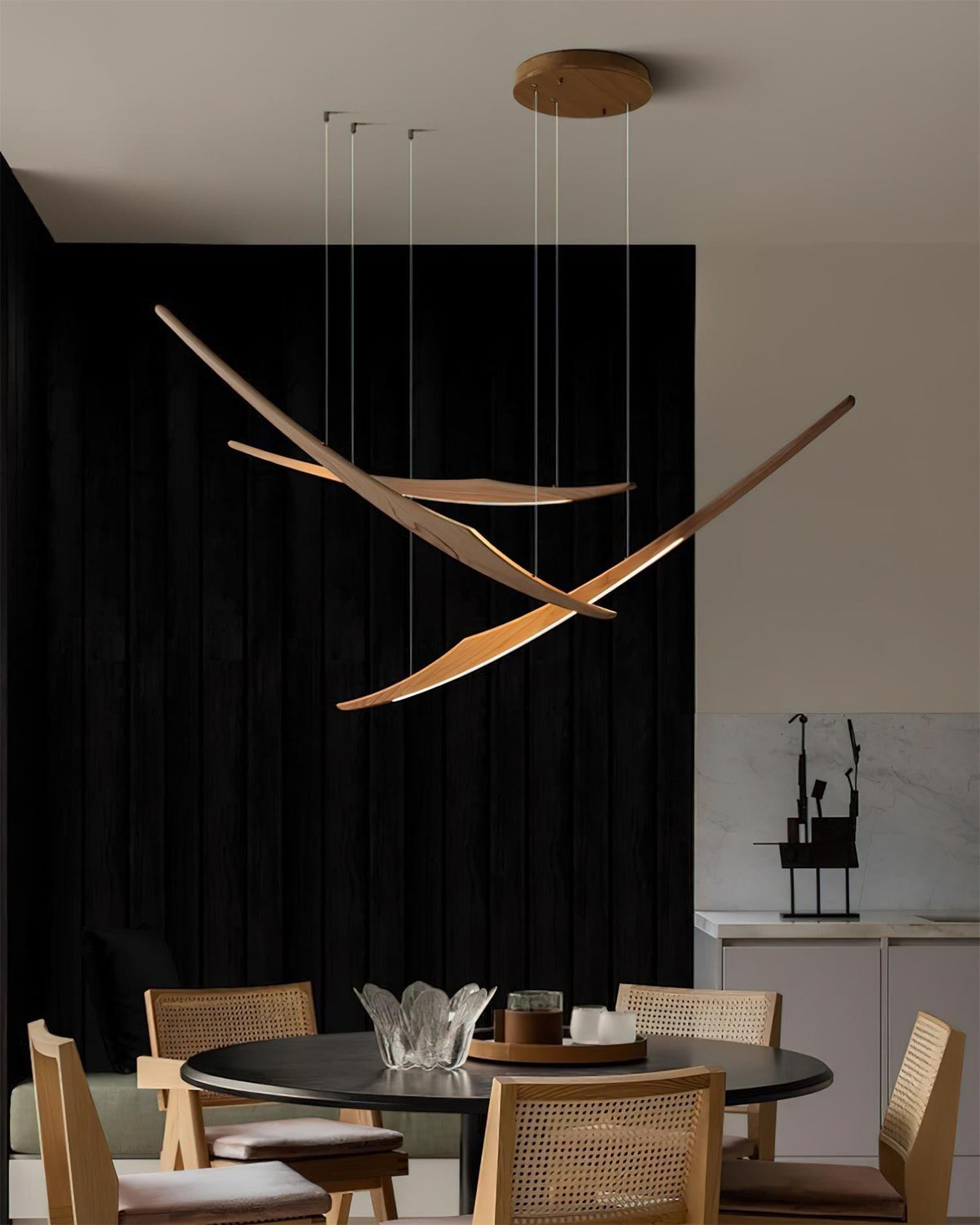 Riveissa Chandelier
