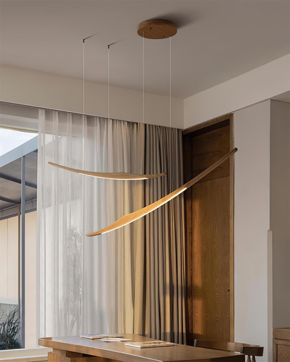Riveissa Chandelier