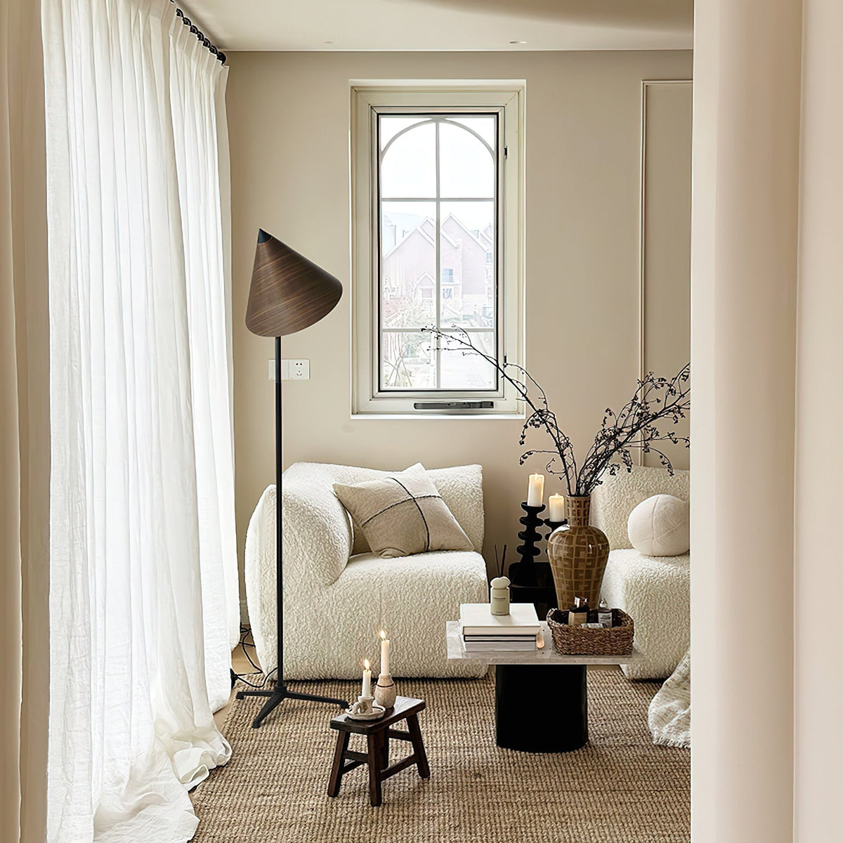 Elaelise Floor Lamp