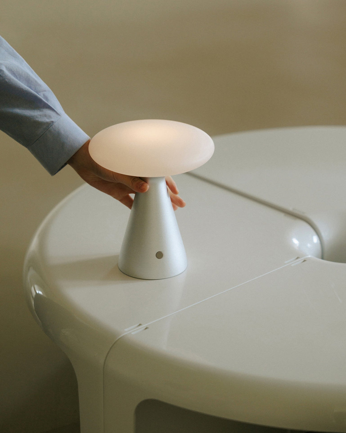 Soriria Table Lamp