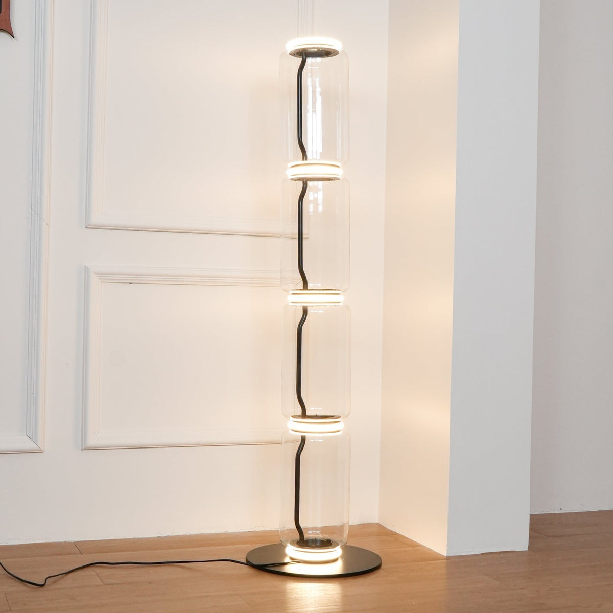 Elaeleria Floor Lamp