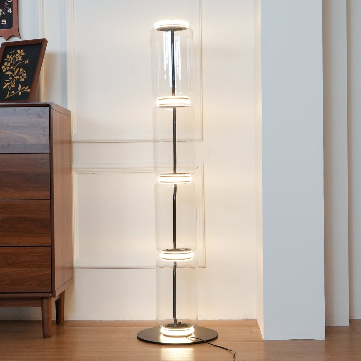 Elaeleria Floor Lamp