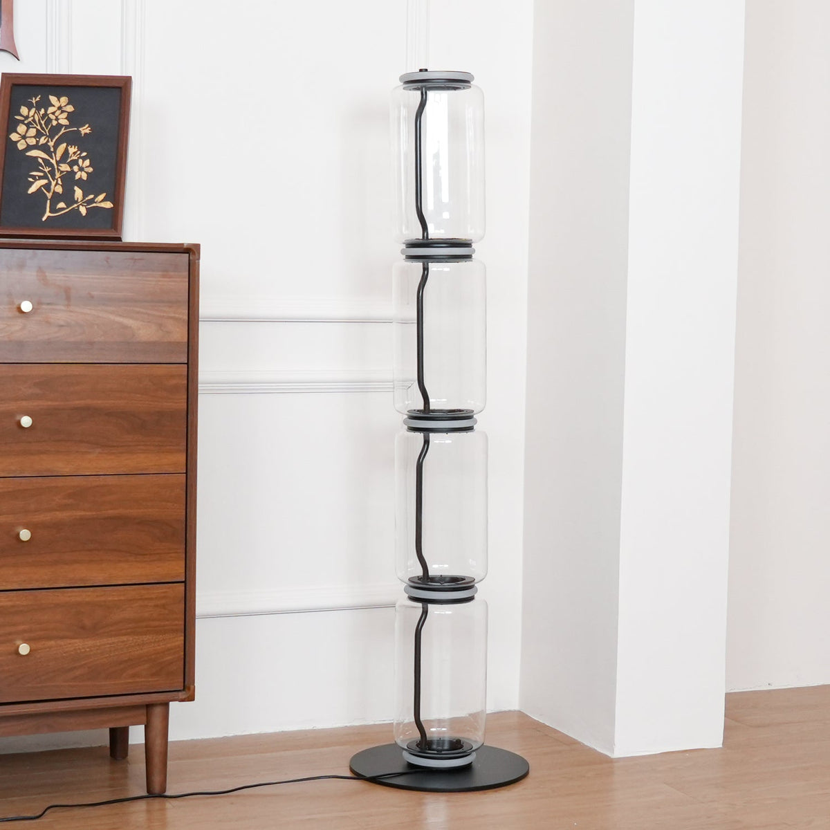 Elaeleria Floor Lamp