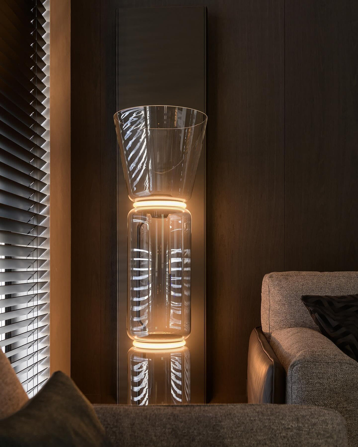 Elaeleria Floor Lamp