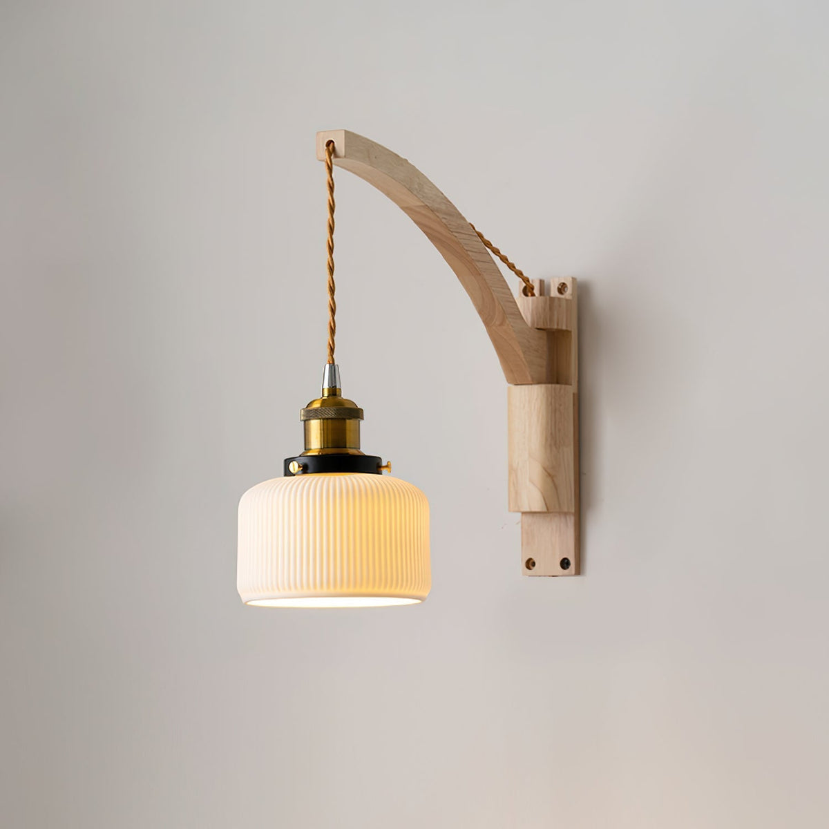 Teriiraria Wall Lamp