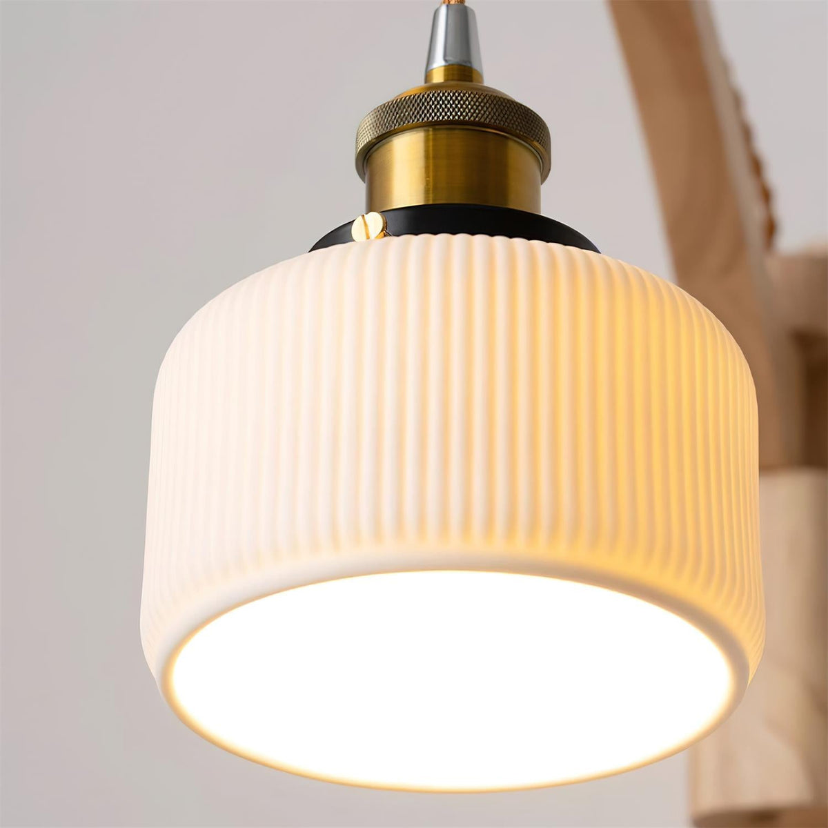 Teriiraria Wall Lamp