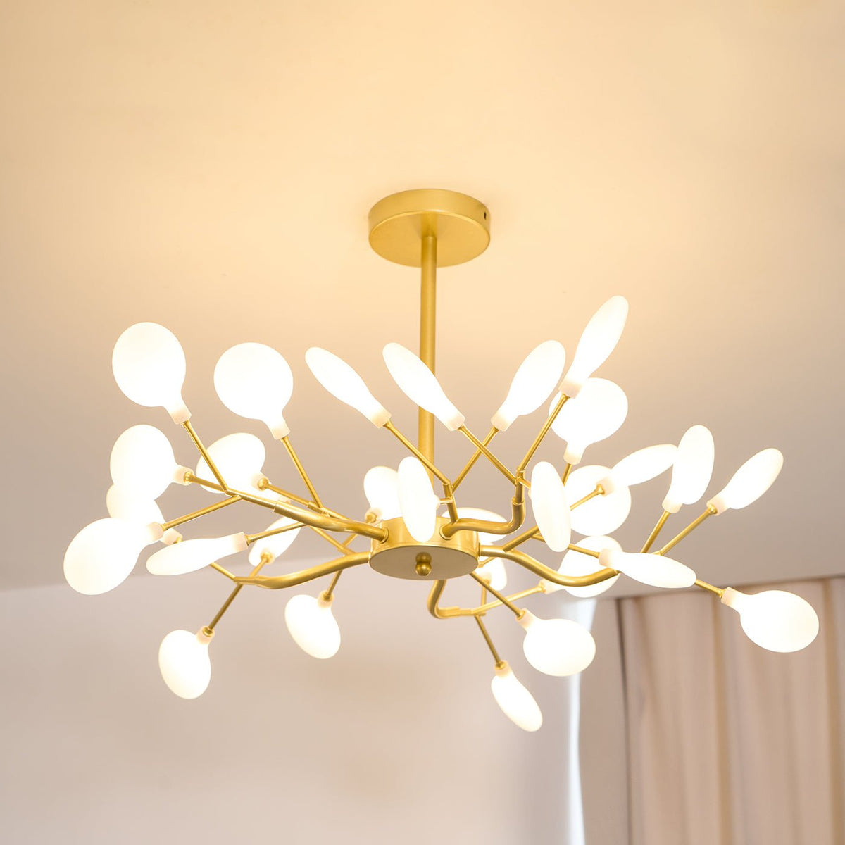 Riviselle Chandelier LED Firefly