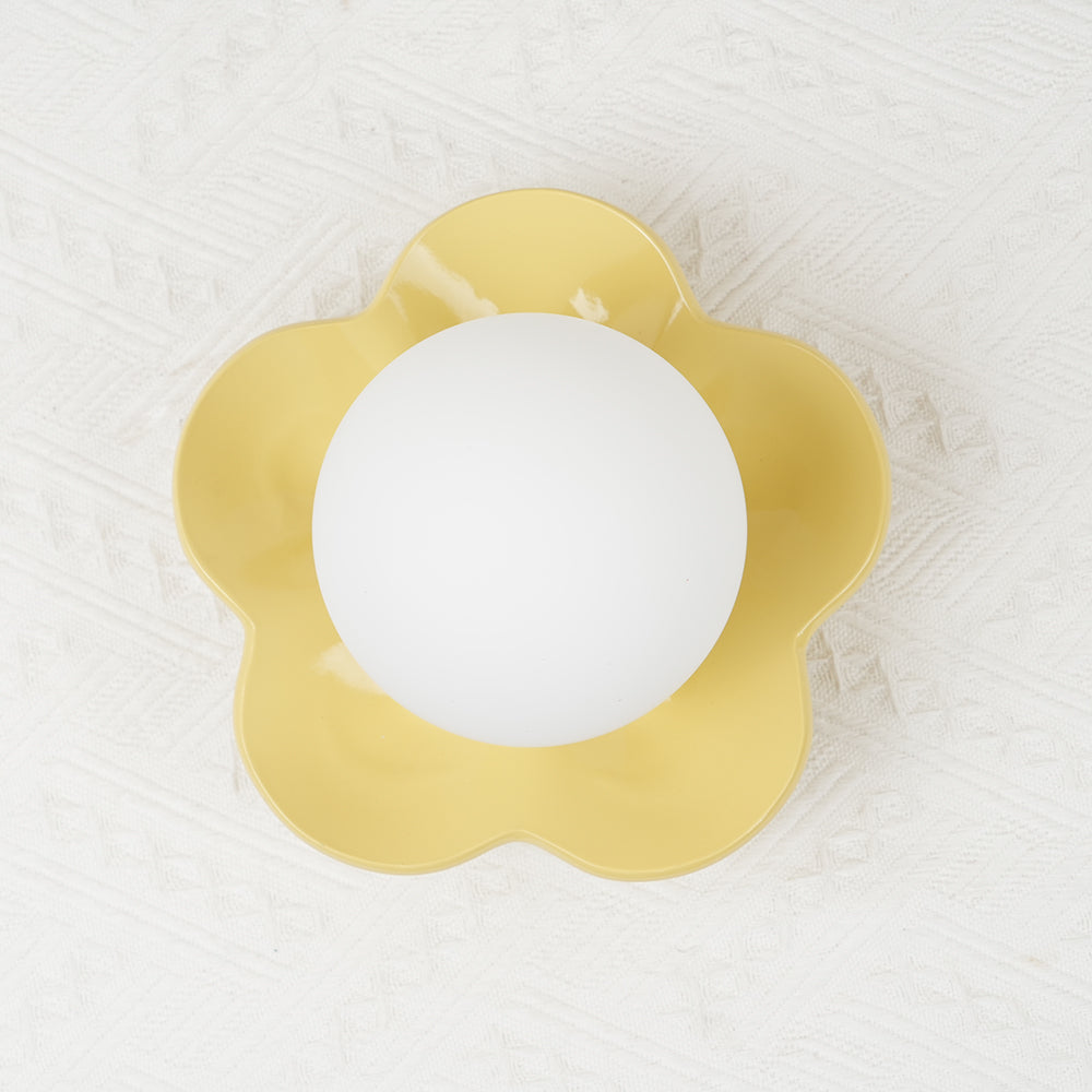 Petalia  Wall Lamp