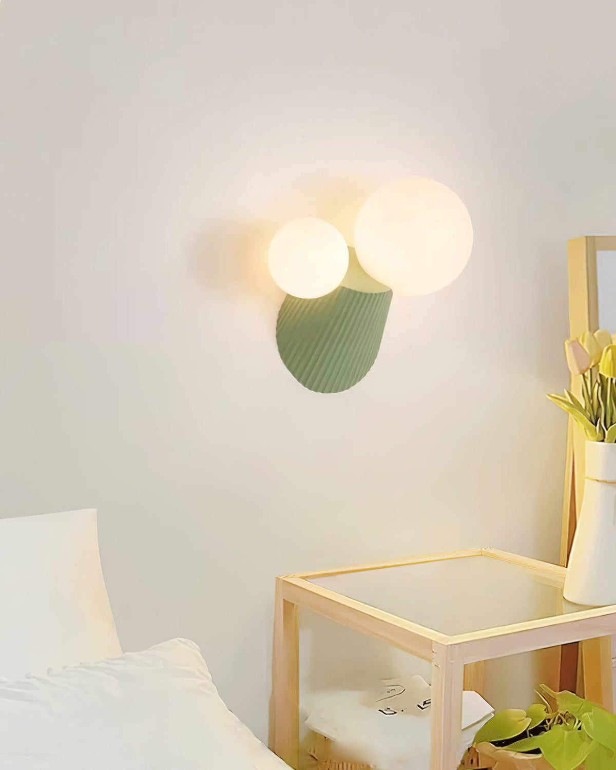 Lumarelia Wall Light