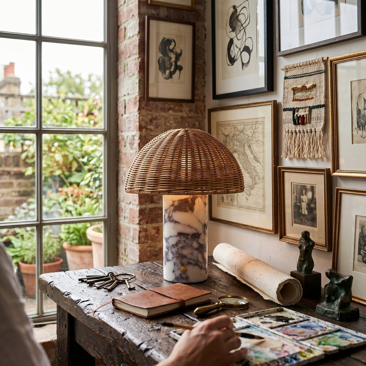 Velirette Table Lamp
