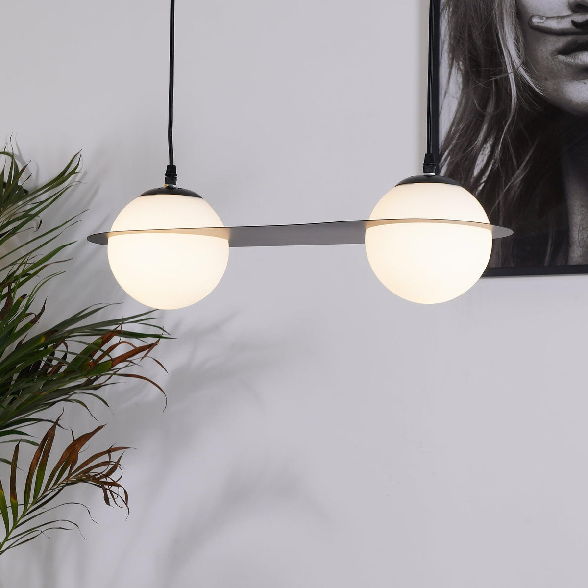 Jedokun Black Glass Pendant Lamp