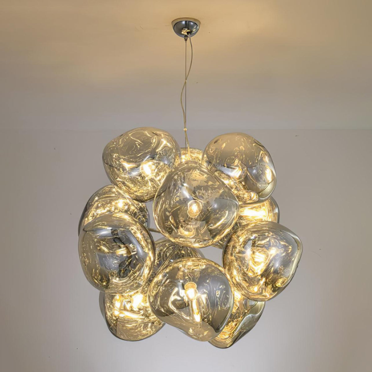 Esola Pendant Light