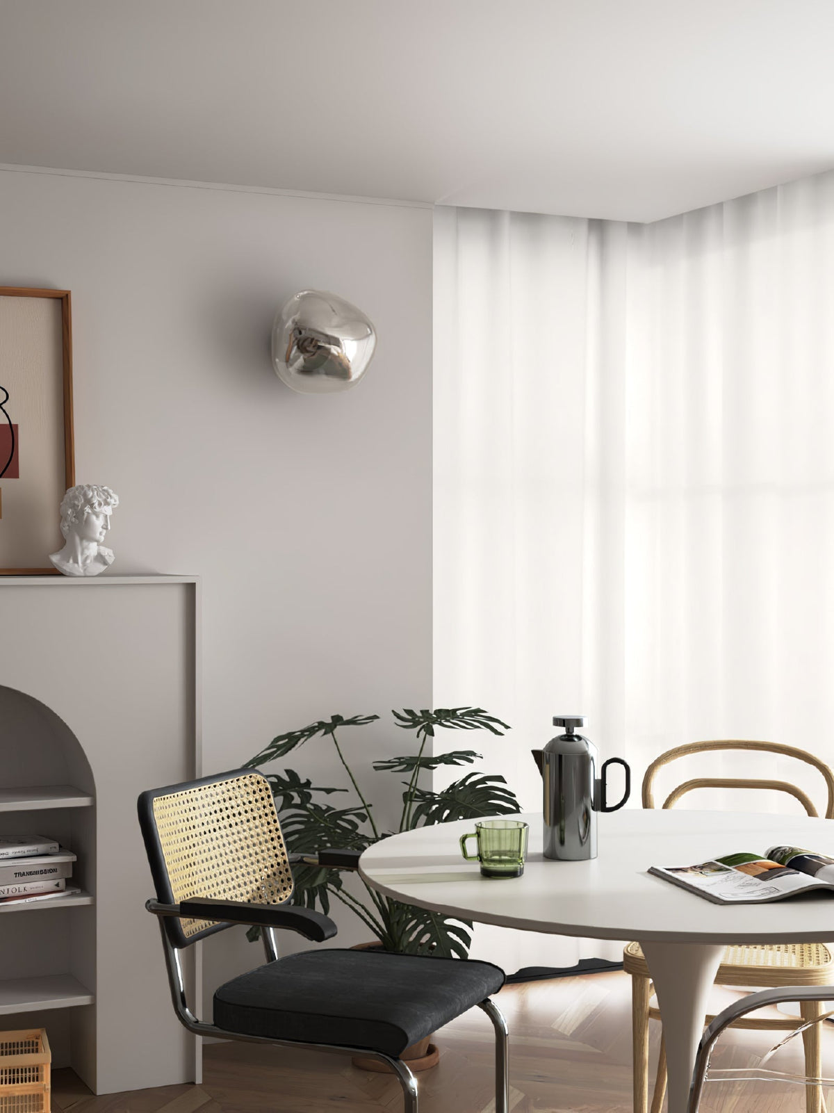 Leni Amber Glass Wall Lamp