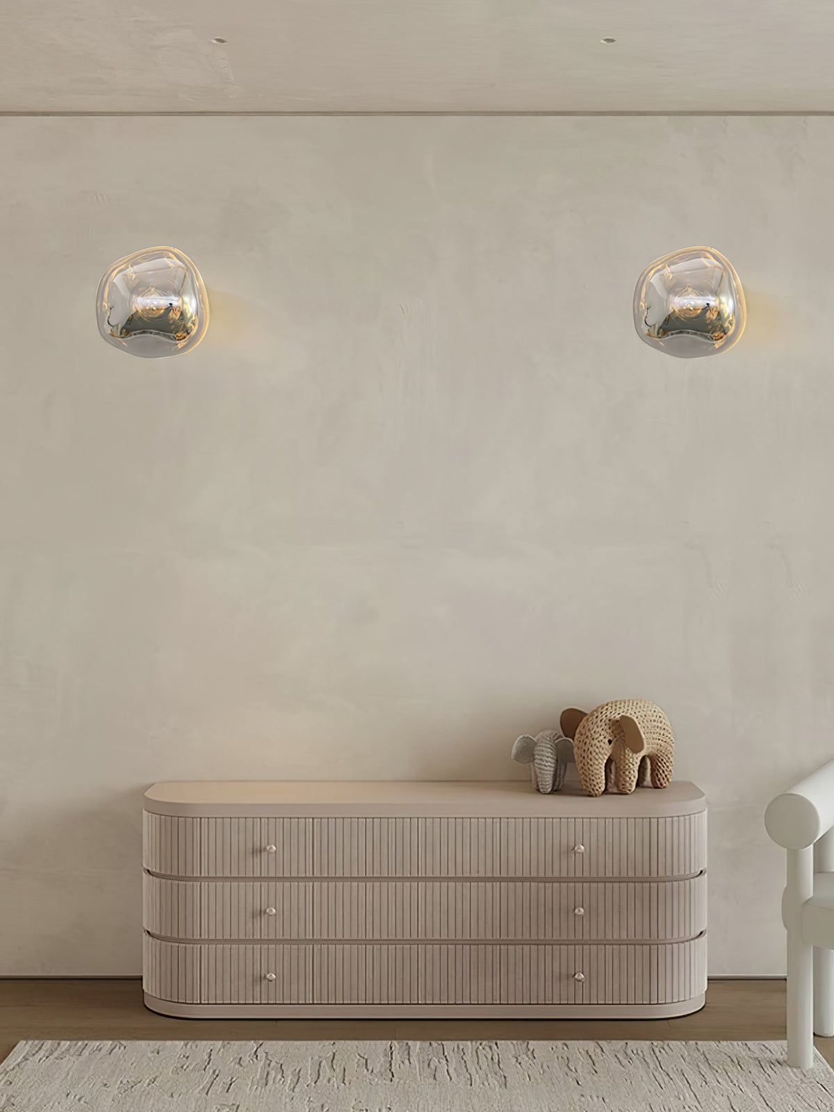Leni Amber Glass Wall Lamp