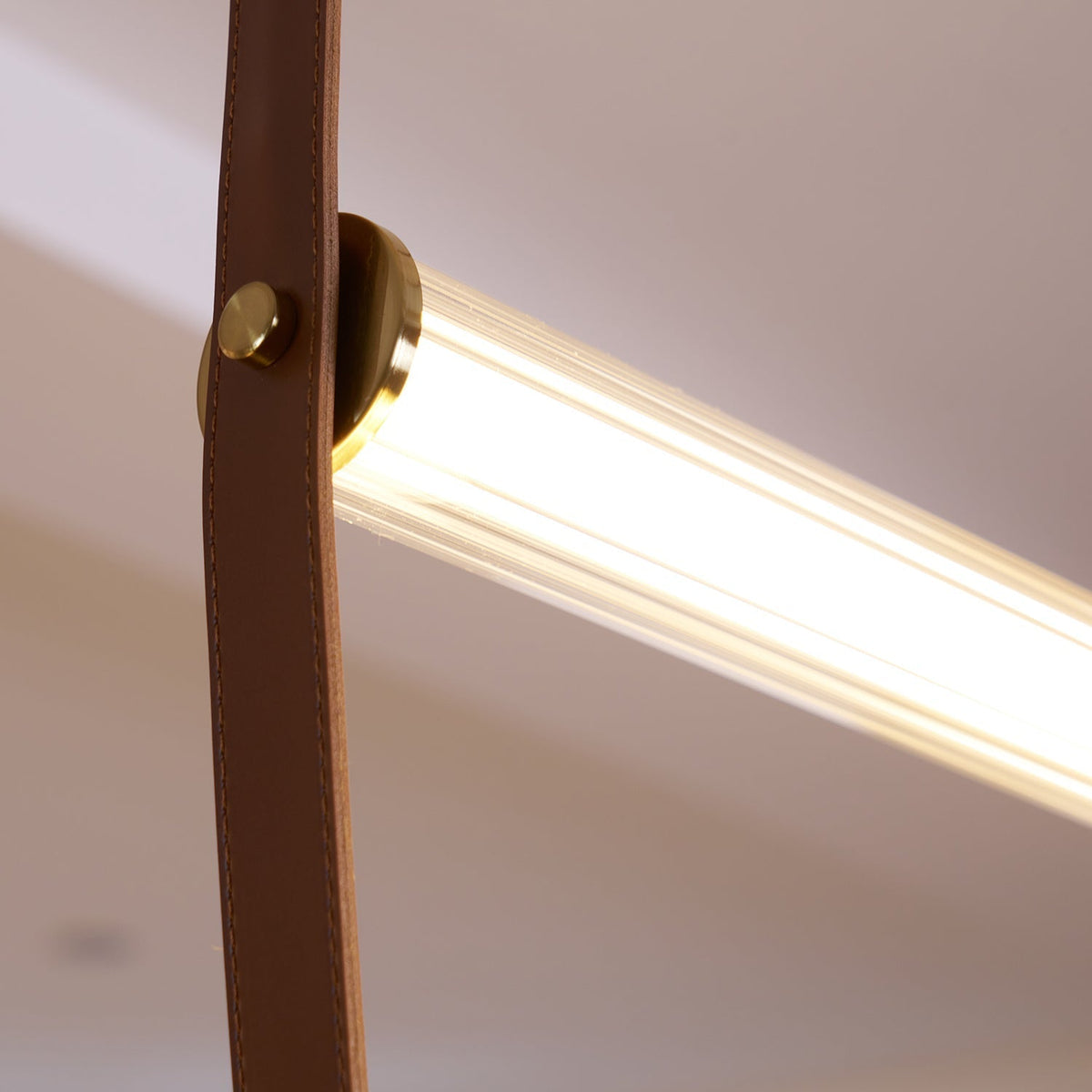 Talinor Pendant Lamp Tracer Belt