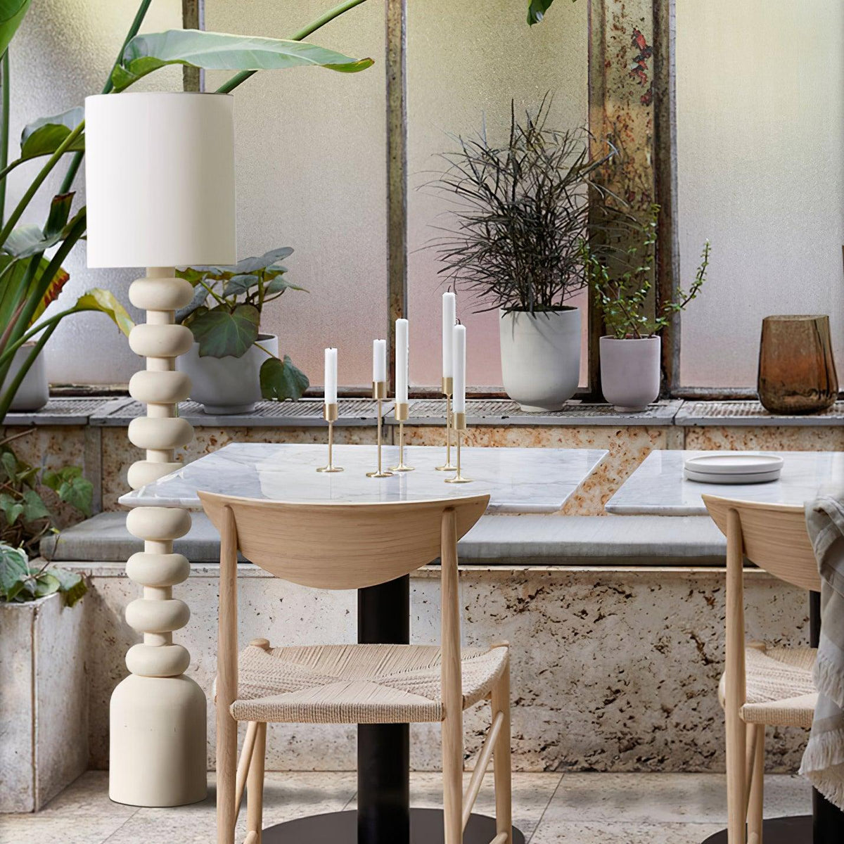 Selalelia Floor Lamp