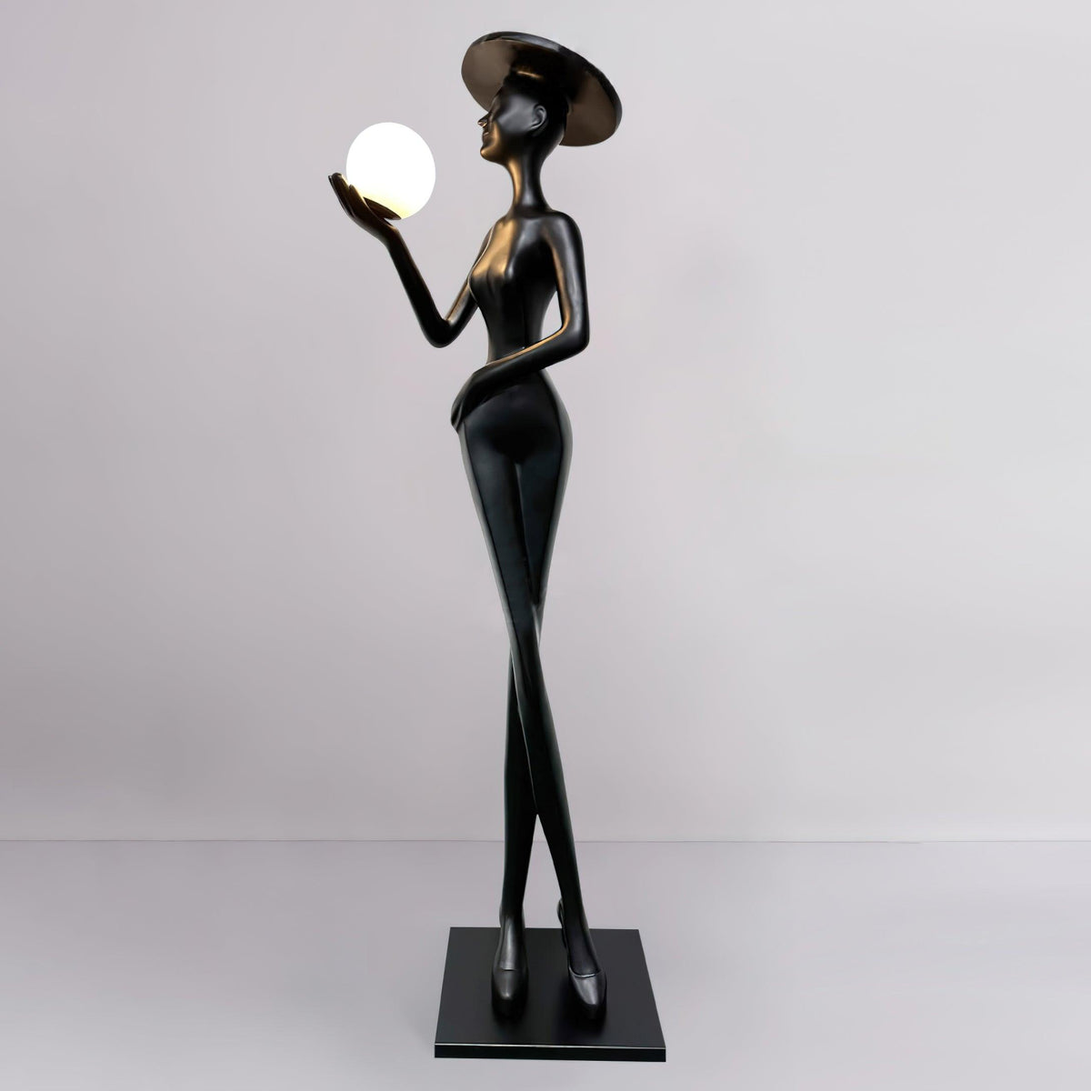 Rivinine Floor Lamp