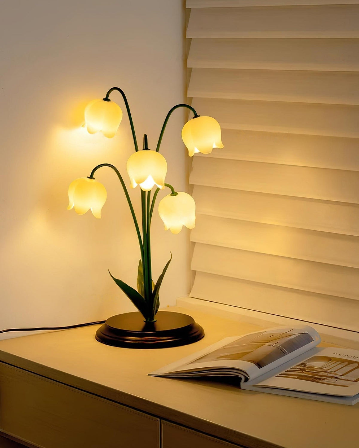 Soraleria Table Lamp