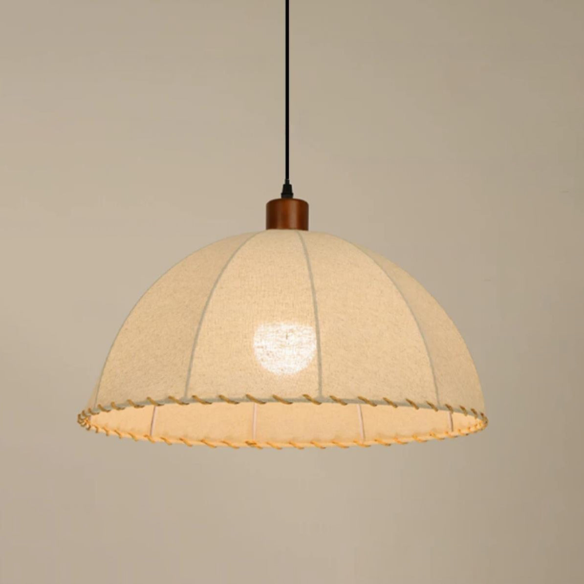 Veleiella Pendant Light