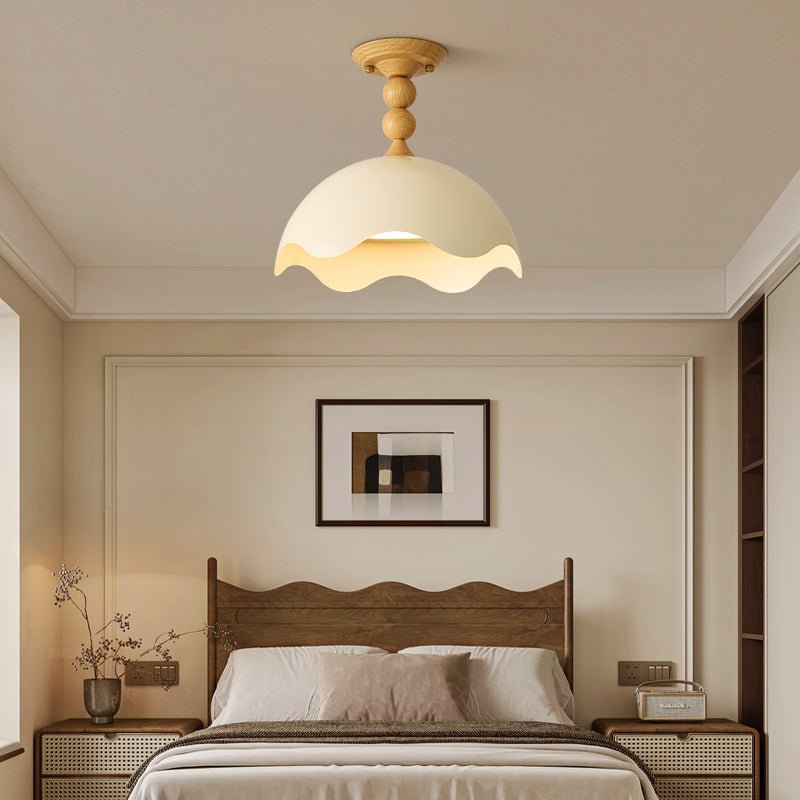 Noriraine Scallop Ceiling Light