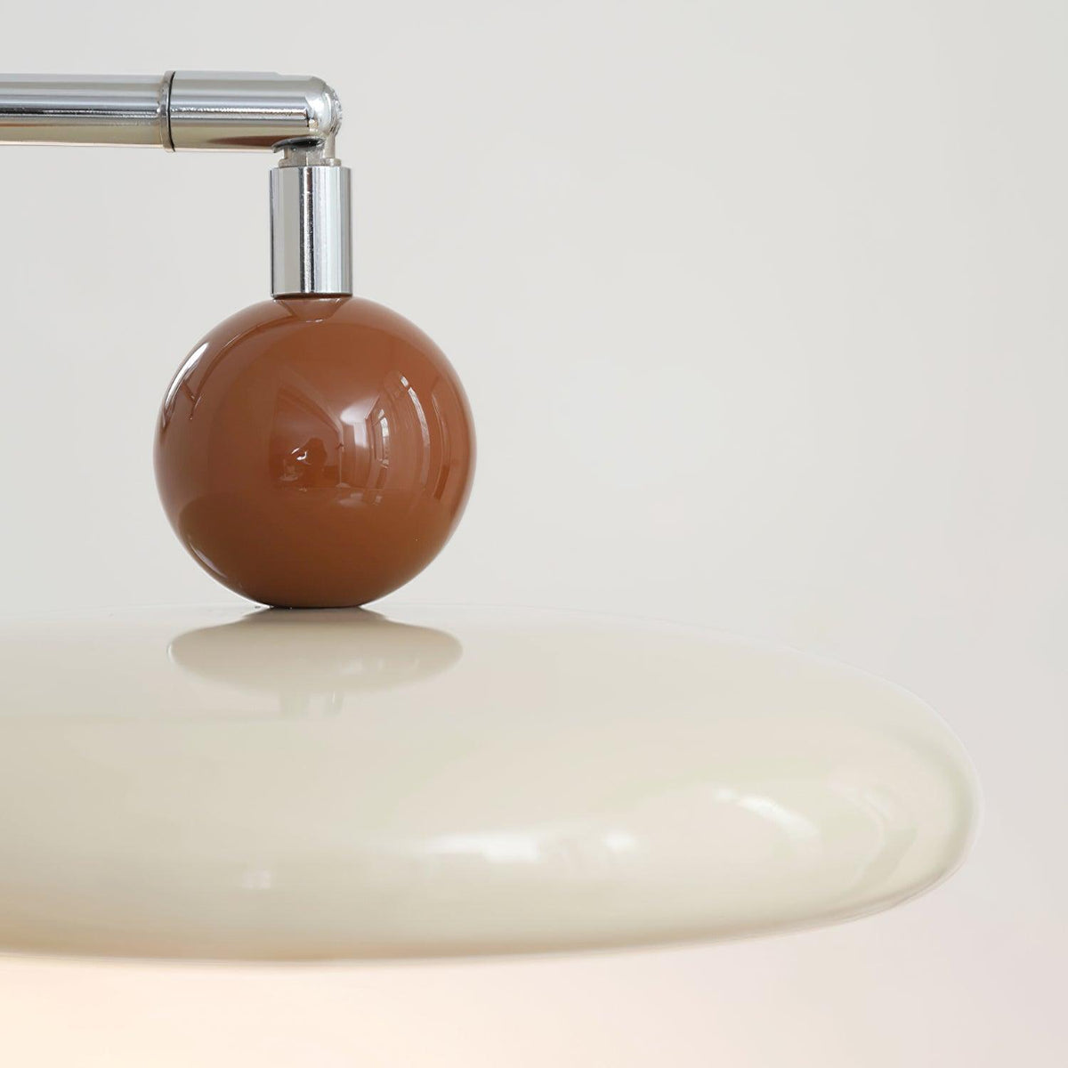 Ovelle Wall Lamp