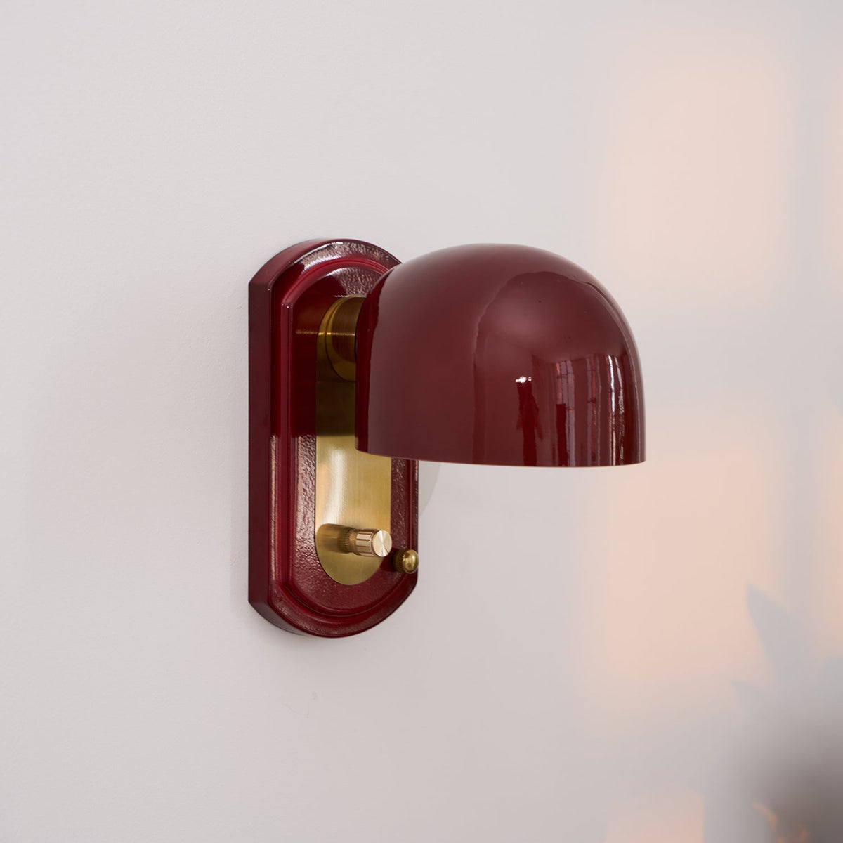 Noren Wall Lamp