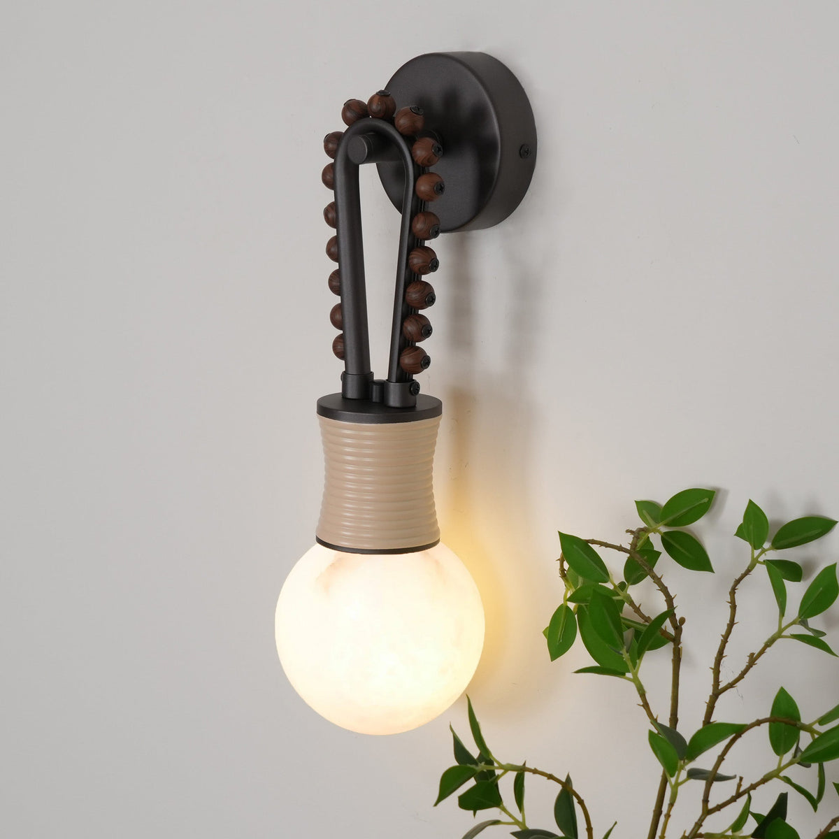 Cirenelia Wall Lamp