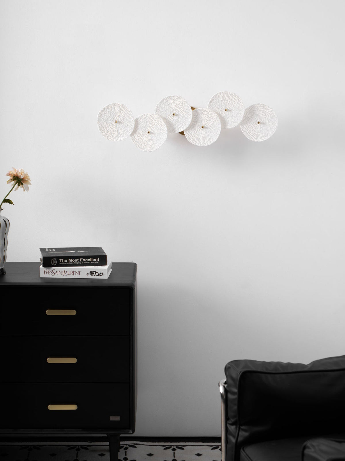 Jesse Elegance Nordic Art Petal Wall Lamp