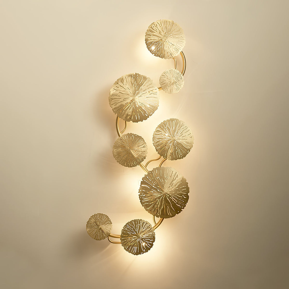 Nesipet Lotus Leaf Wall Sconce