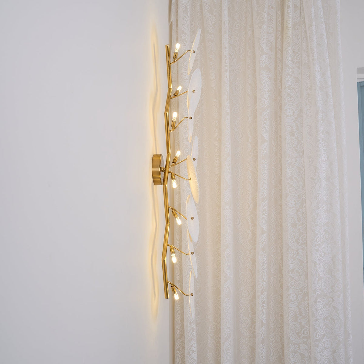 Jesse Elegance Nordic Art Petal Wall Lamp