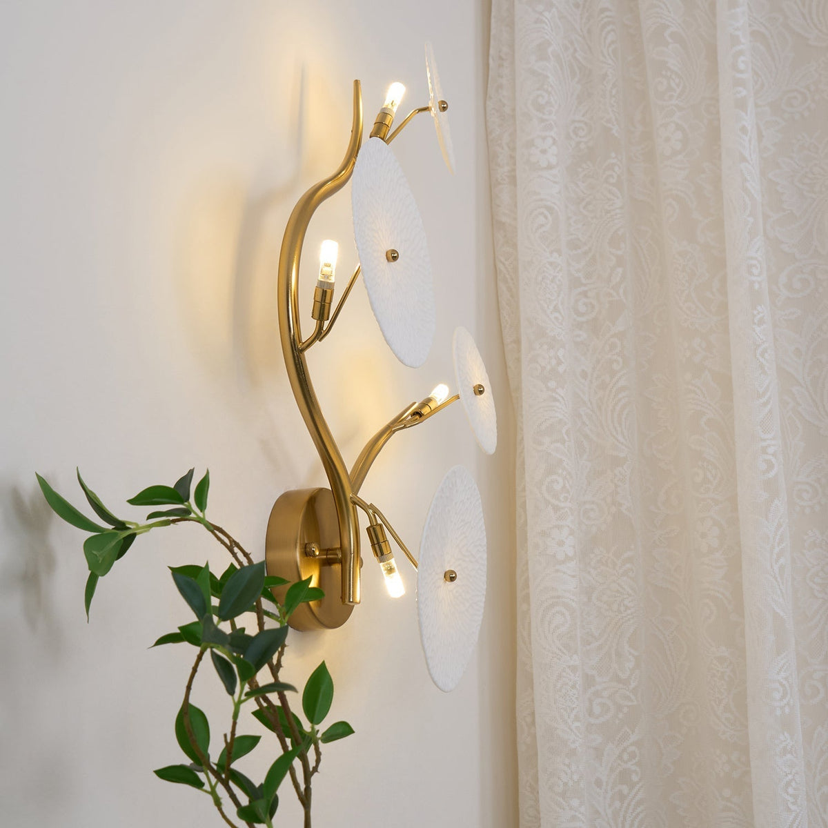 Jesse Elegance Nordic Art Petal Wall Lamp