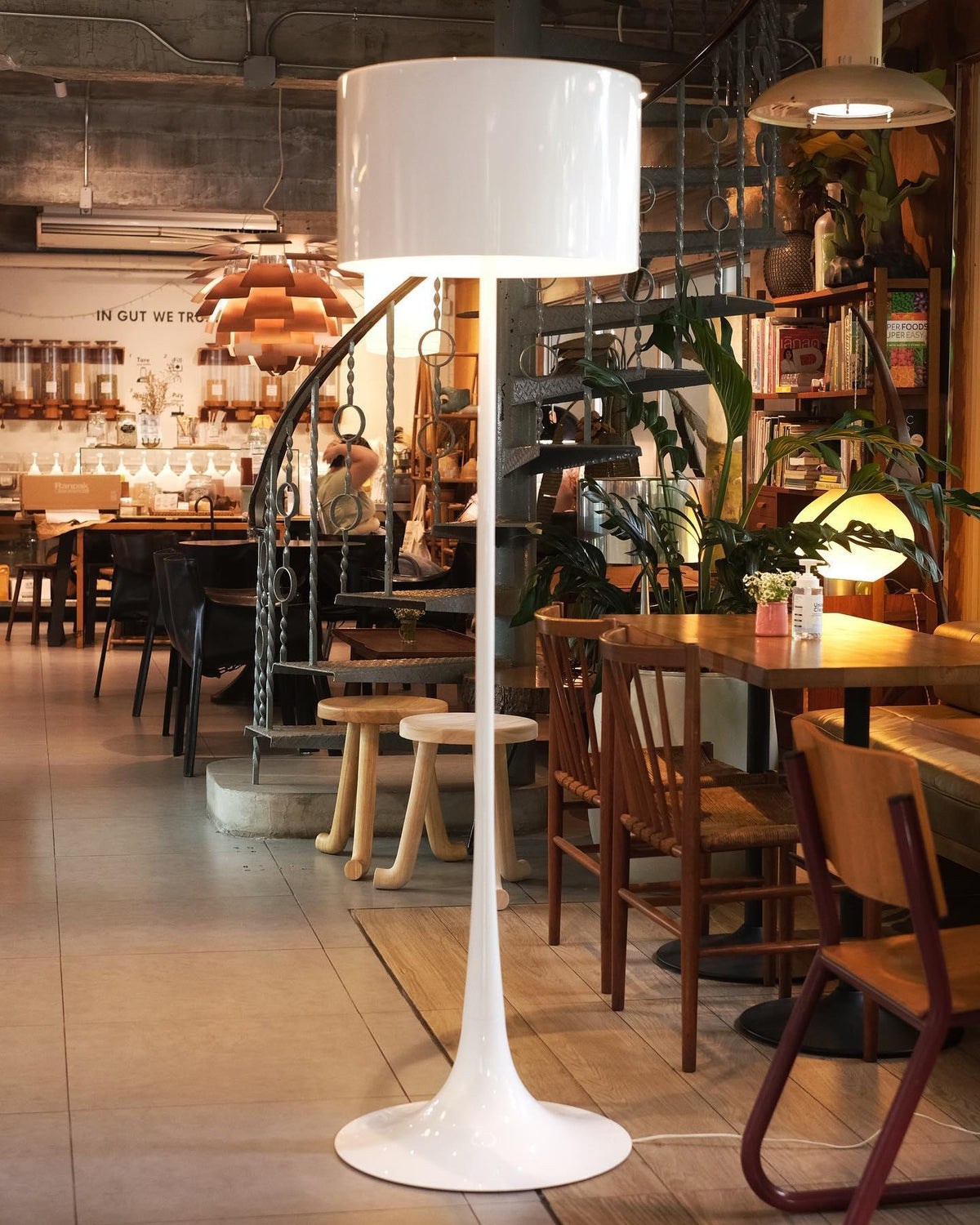 Riveette Floor Lamp