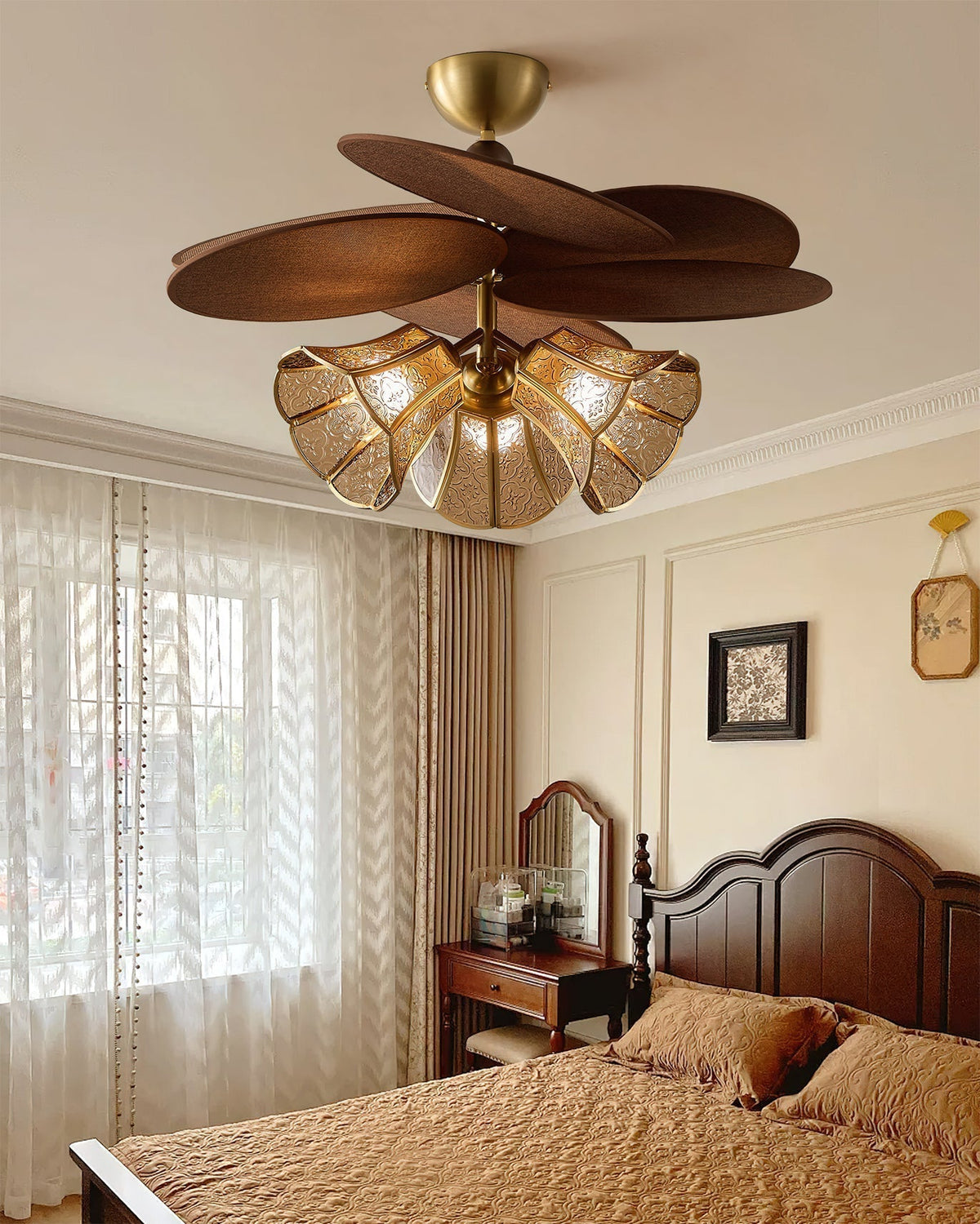 Palmira Glass Chandelier