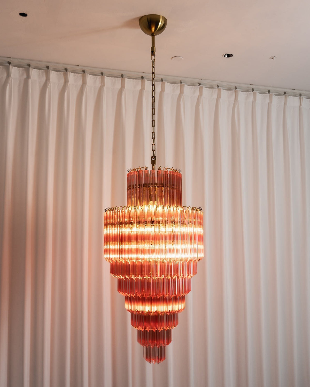 Mirareon Chandelier