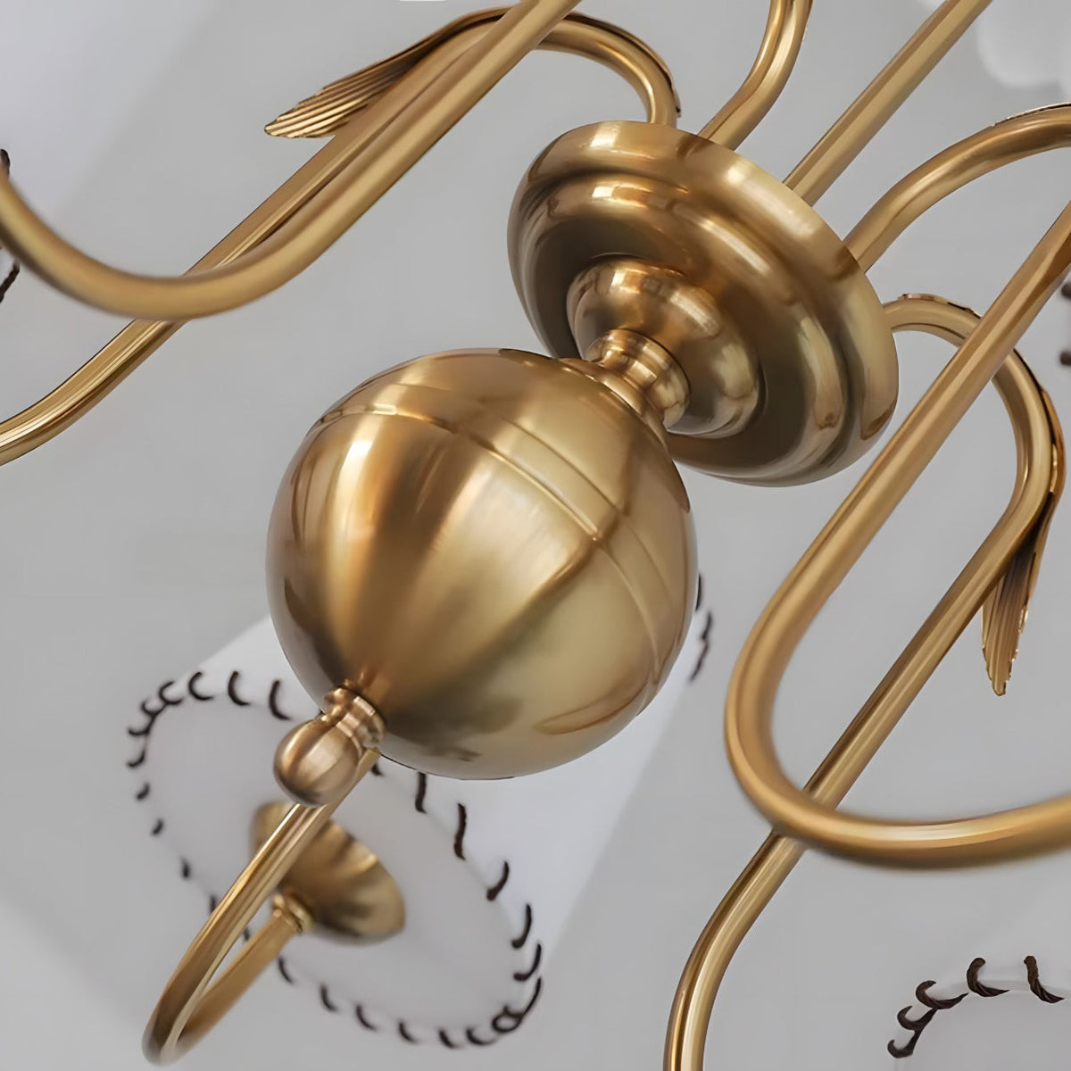 Rivuaine Chandelier