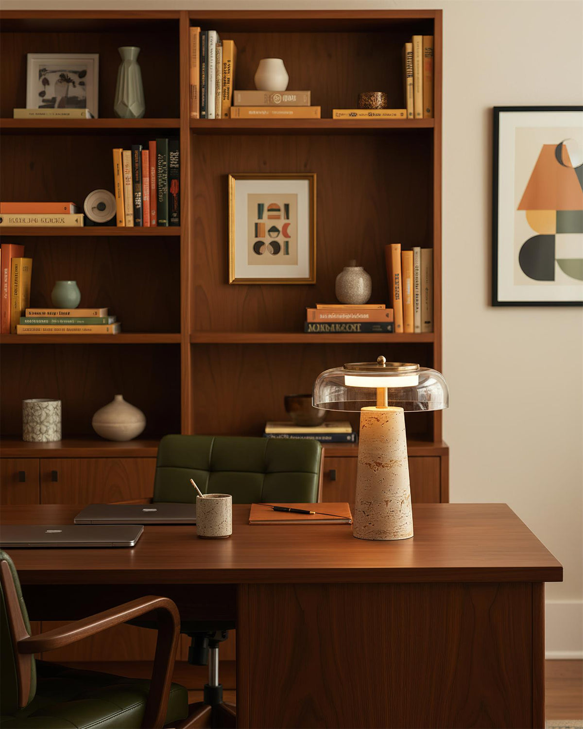 Lumanira Table Lamp
