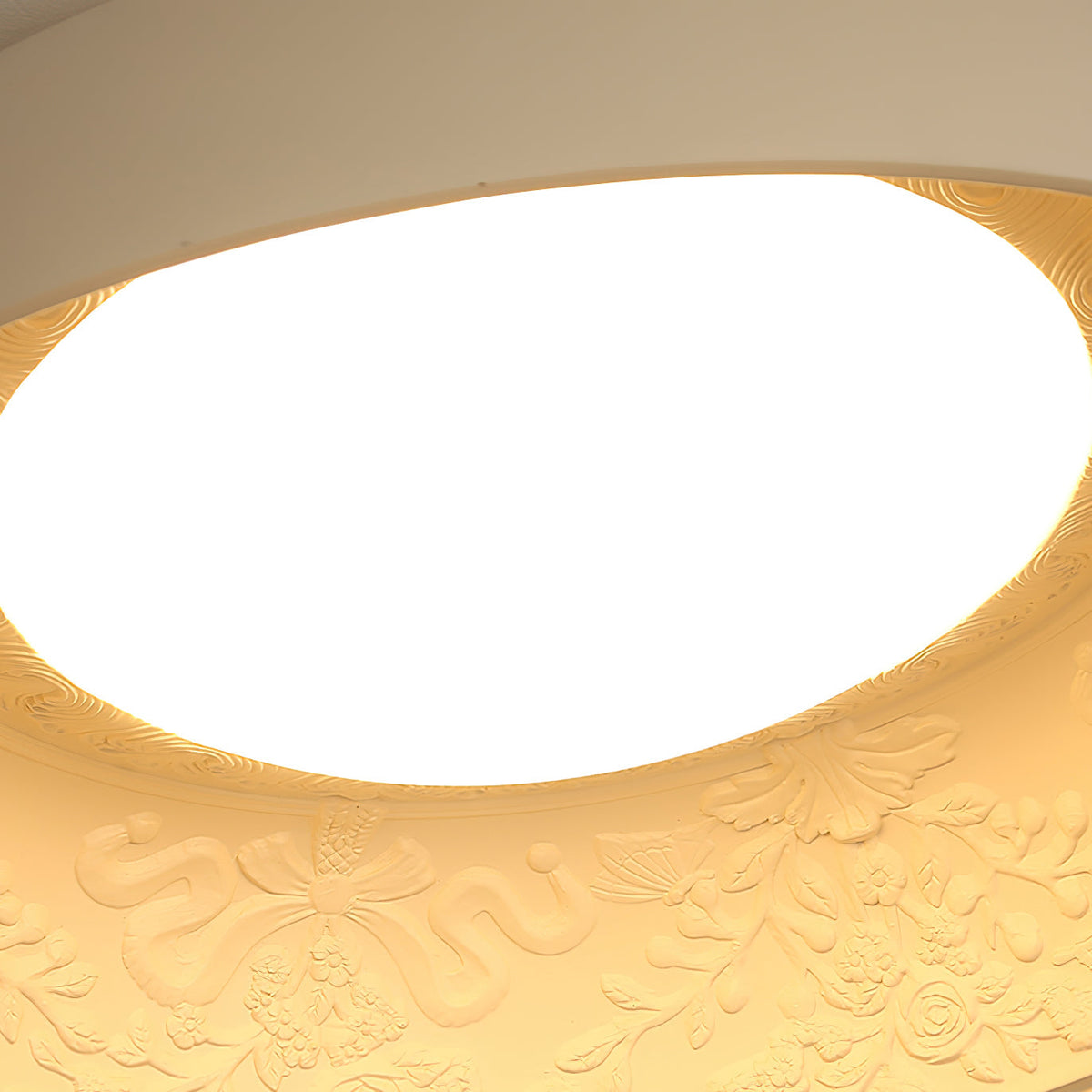 Serava Ceiling Light