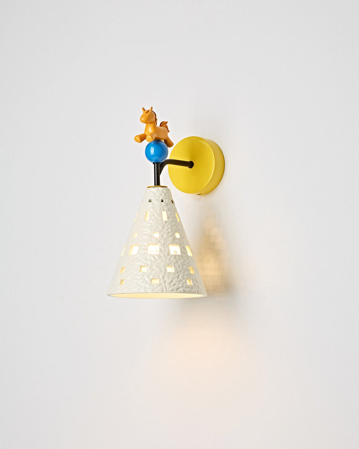 Seliraya Wall Light
