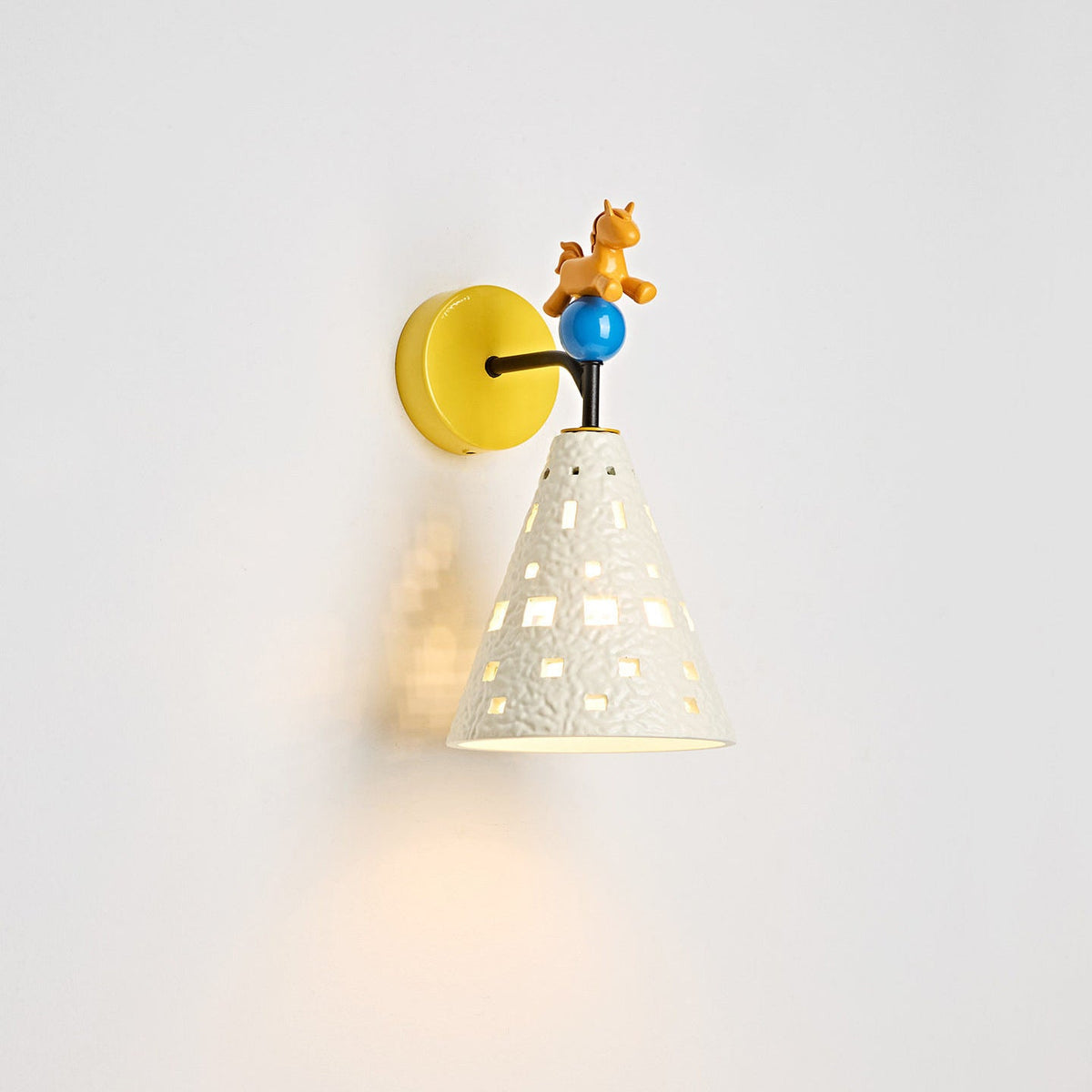 Seliraya Wall Light