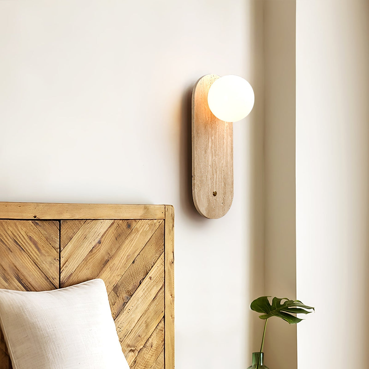 Aurevon Minimalist Travertine Wall Light