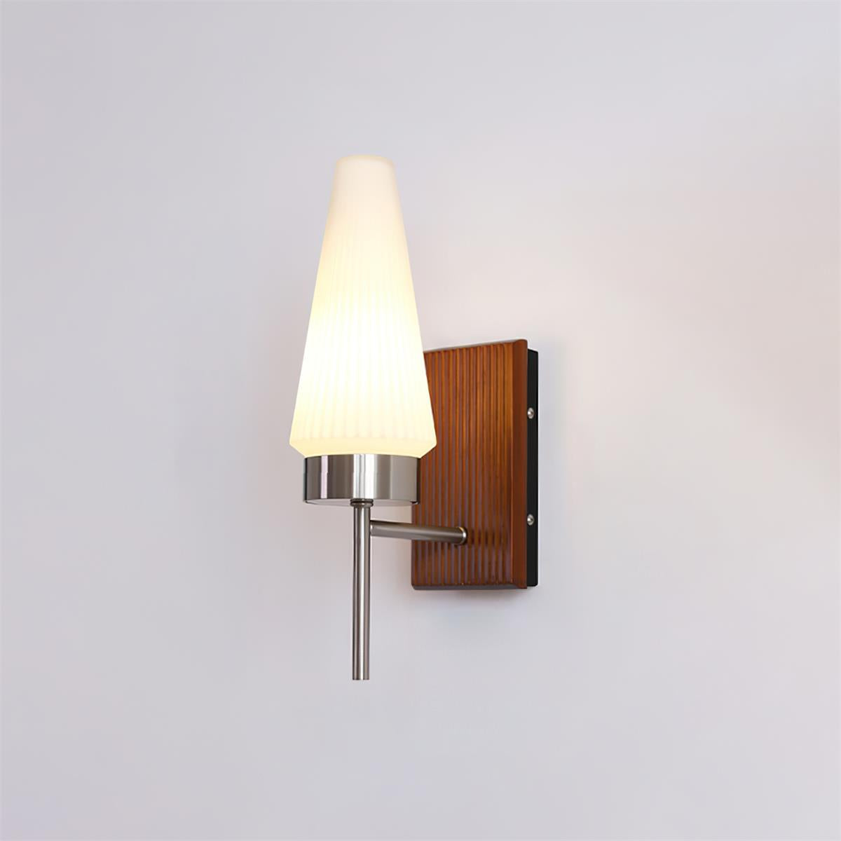 Seliselia Wall Lamp