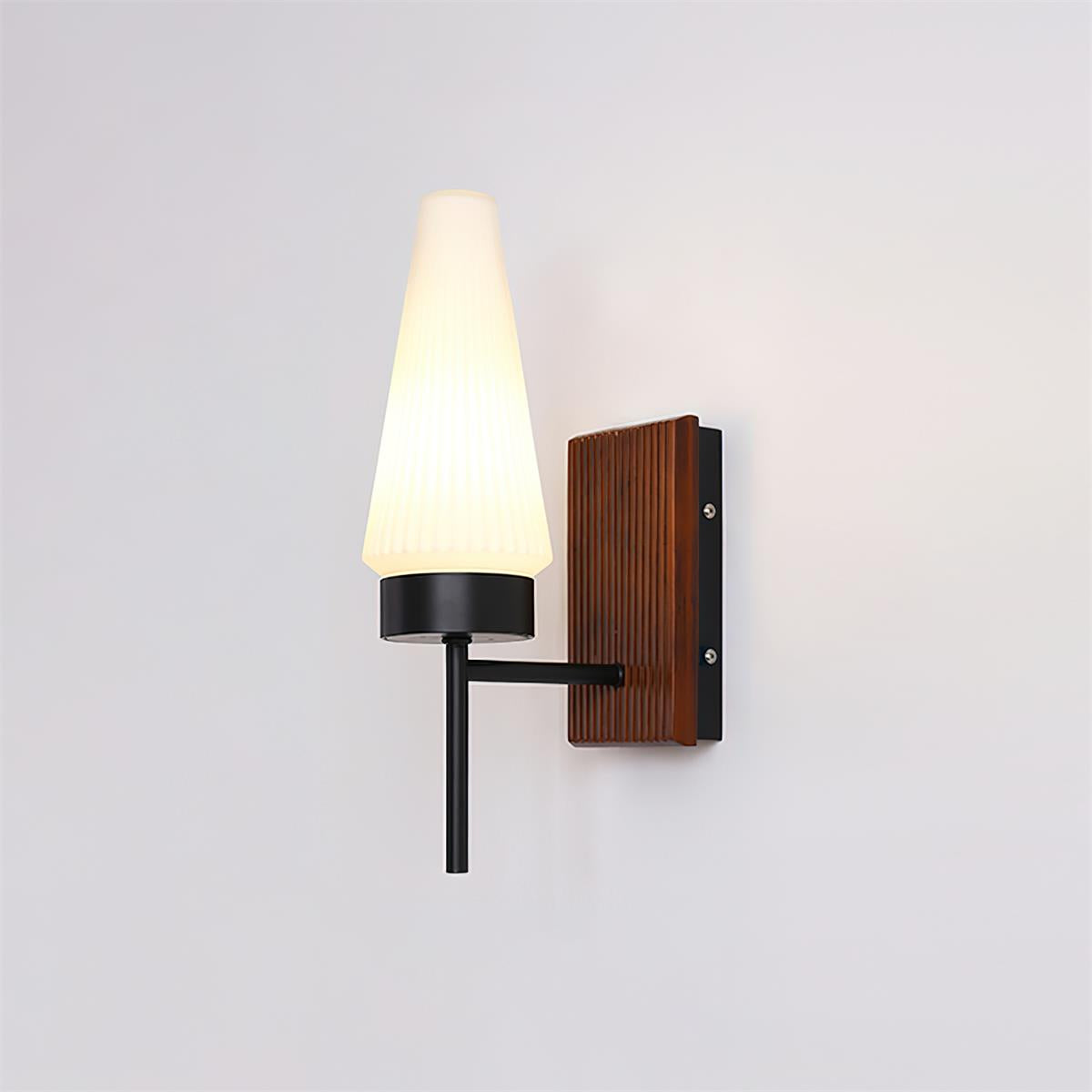 Seliselia Wall Lamp